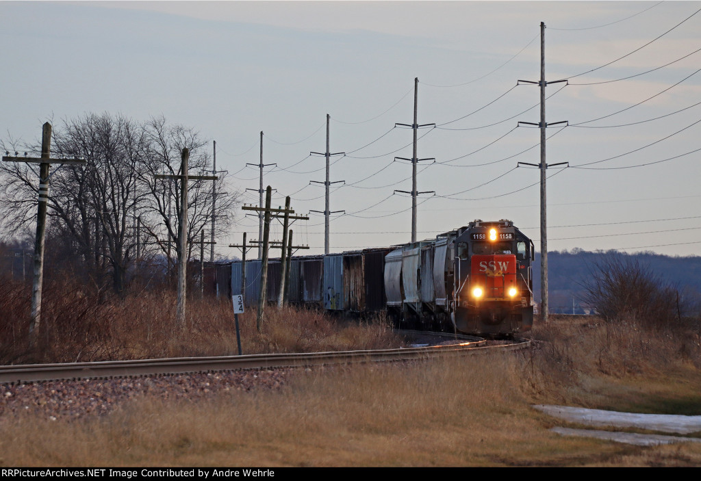 Rounding the curve approaching Elm Drive